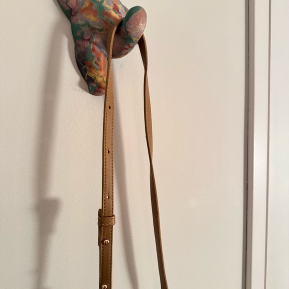 AERIE straw woven phone purse - Picture 3 of 6